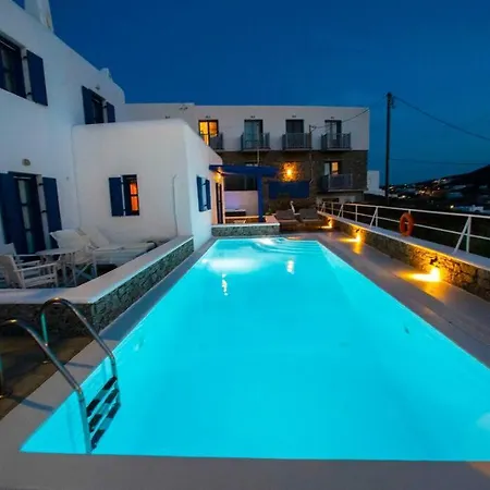 Duke's Suites Mykonos Pool Side